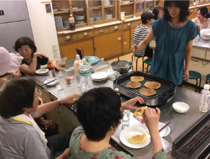 みんなでホットケーキ